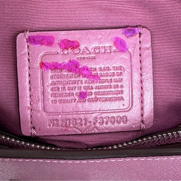 COACH - Avery Pink Crossgrain Leather Shoulder Bag, F37606. EUC - Picture 16 of 16